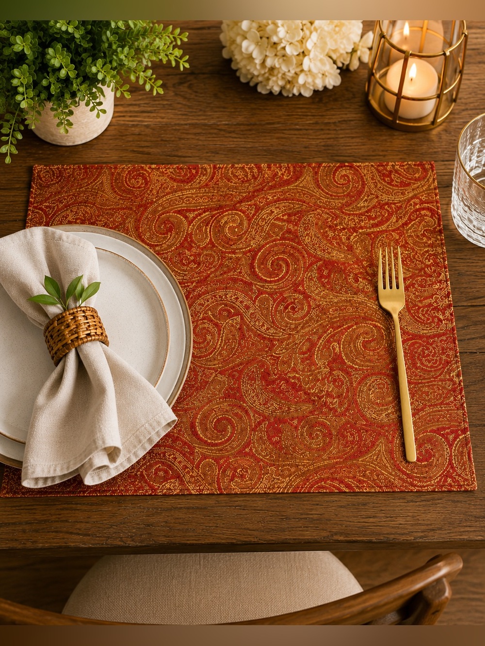XOCHI Placemat Reversible Red Gold Paisley Woven Cotton Blend 13x19 Replacementt